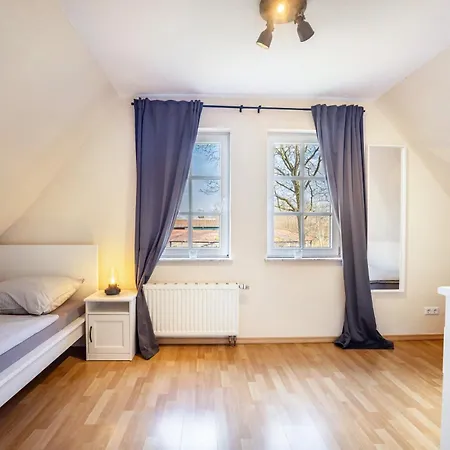 Niemark Gestuet Kriseby لوبيك