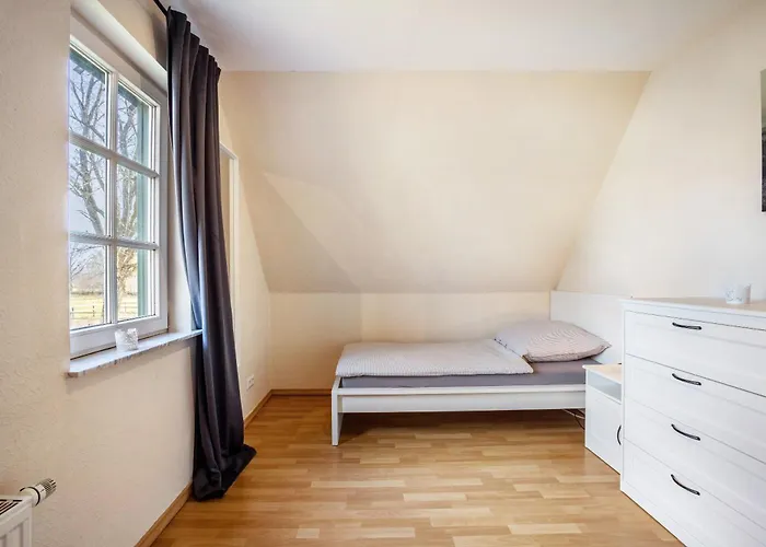 Niemark Gestuet Kriseby * Любек